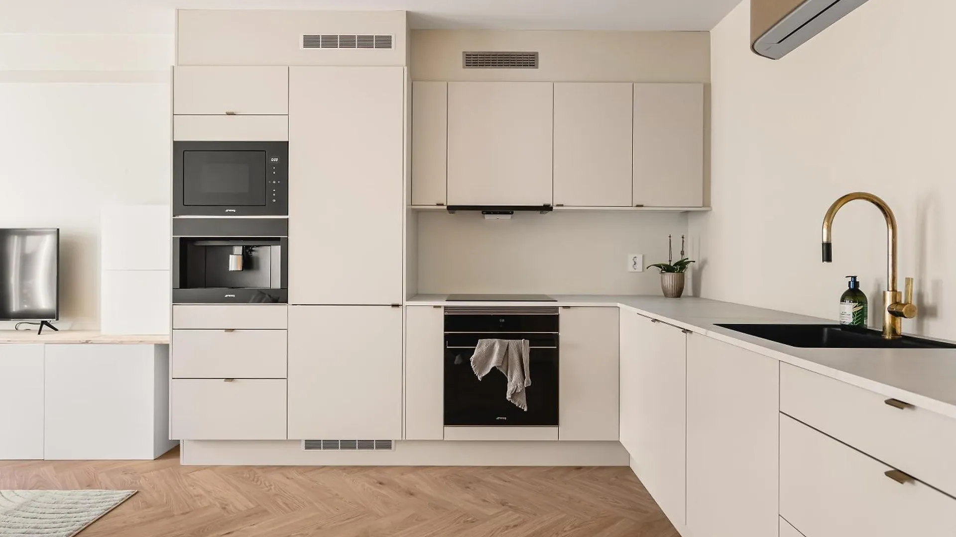 Dinbnb Apartments I Luxury Apartment Behind Bryggen I Renovated 2024 Μπέργκεν