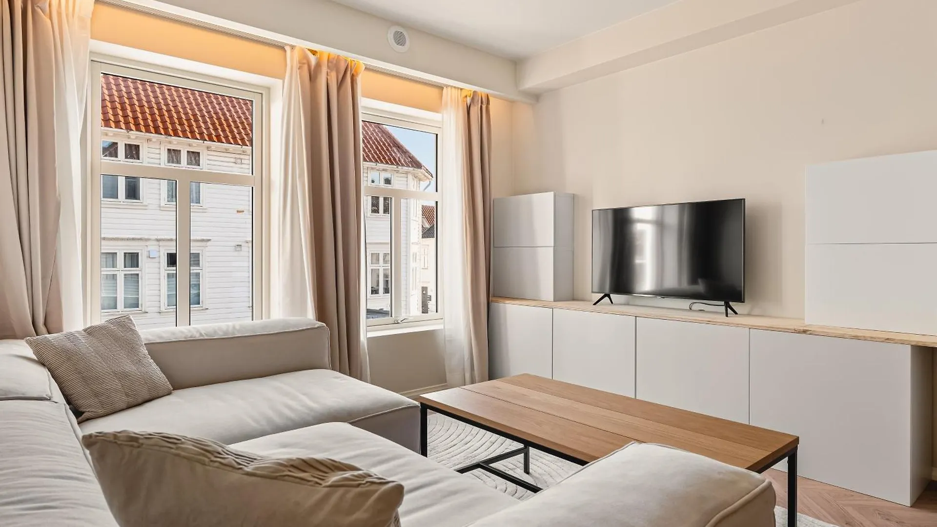 Dinbnb Apartments I Luxury Apartment Behind Bryggen I Renovated 2024 Μπέργκεν