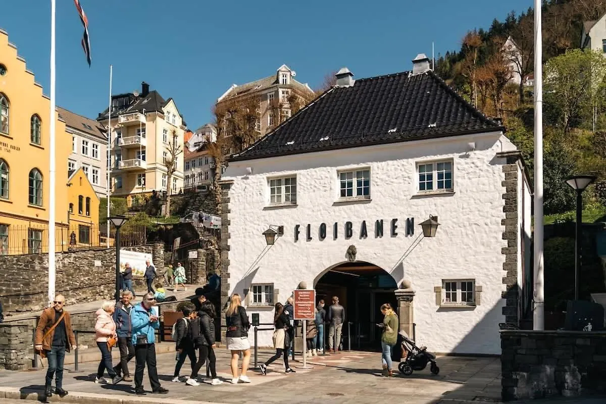 Dinbnb Apartments I Luxury Apartment Behind Bryggen I Renovated 2024 Μπέργκεν